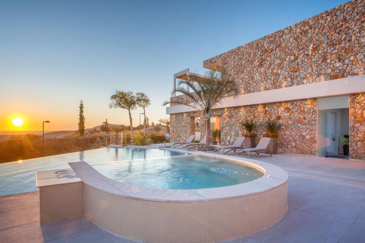 Venezia Luxury Living Villas, * Faliraki